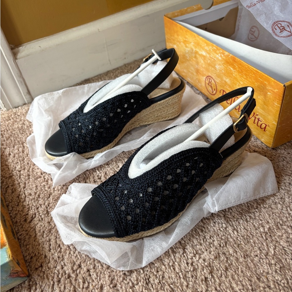 Bella Vita Black Crochet Espadrille Wedge Slingback - Picture 3 of 3